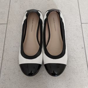 Like New✨Maud Frizon white/black leather flats (size 39)